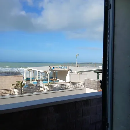 Apartament Lo Scoglietto A 20 Mt Dal Mare Con Grande Terrazza Privata