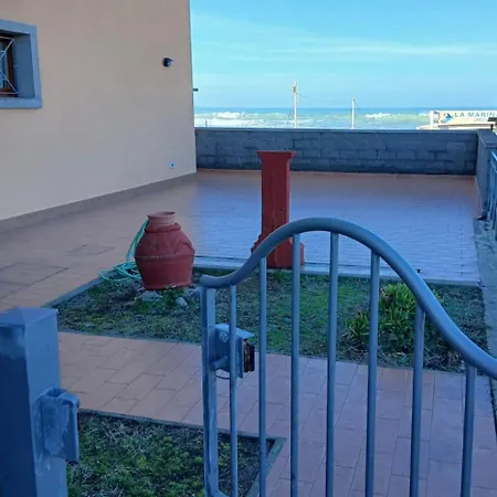 Apartament Lo Scoglietto A 20 Mt Dal Mare Con Grande Terrazza Privata *